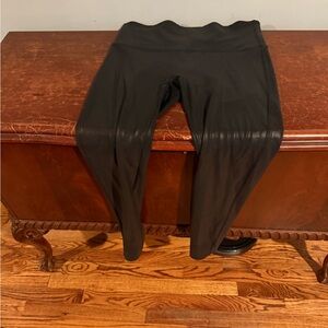 SPANX Classic Black Leggings